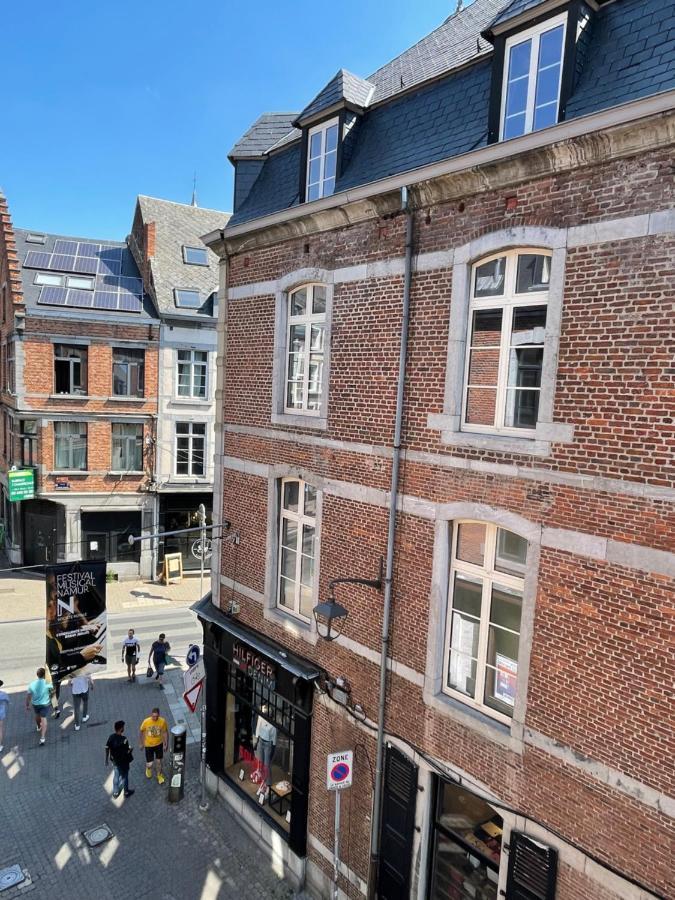 Le 25, Duplex Elegant Au Coeur Du Pietonnier Historique Διαμέρισμα Ναμούρ Εξωτερικό φωτογραφία